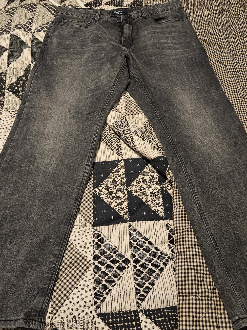 Flag And Anthem Dark Gray Straight-Leg Jeans